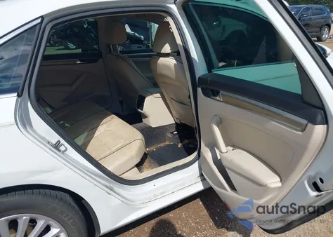 2016 Volkswagen Passat 1.8T Se из США, поврежденный, VIN 1VWBS7A32GC038291